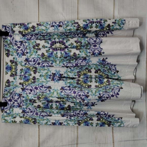 Talbots Floral Pleated Skirt Size 10P - Picture 1 of 10